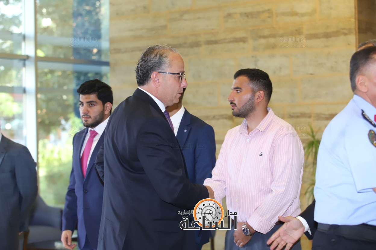 Madar Al-Saa Images 0.17820830219036066