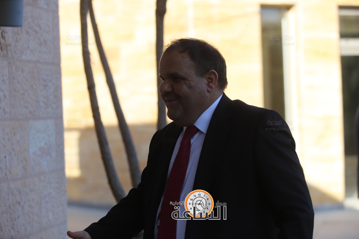 Madar Al-Saa Images 0.48457788966820703