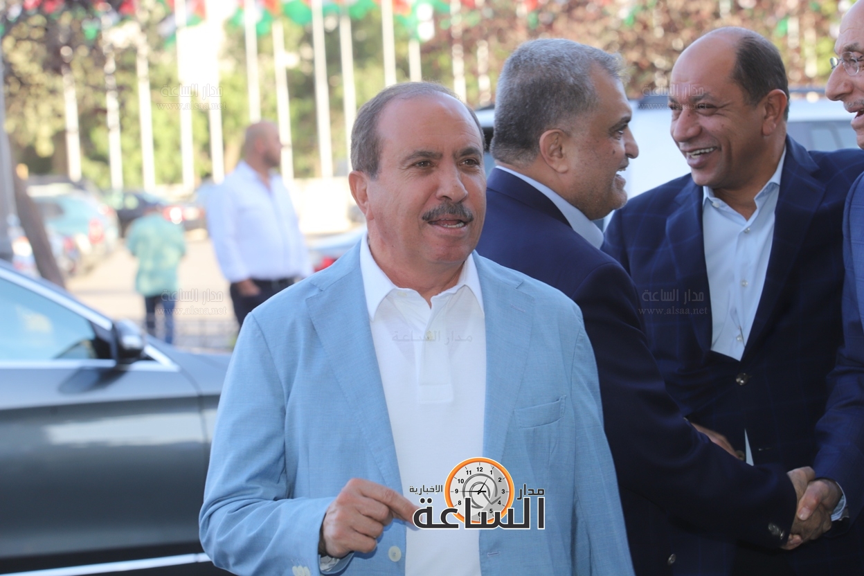 Madar Al-Saa Images 0.146920694788649