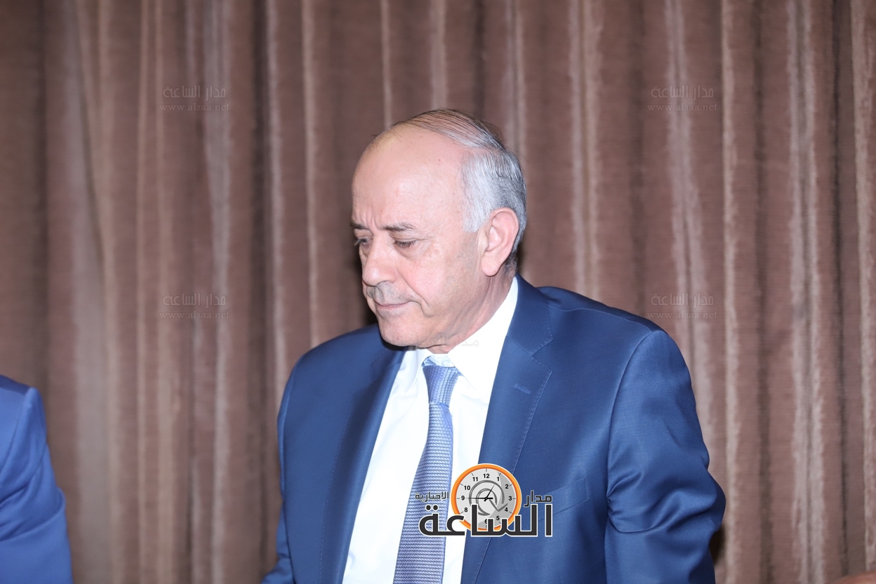 Madar Al-Saa Images 0.6402161767040605