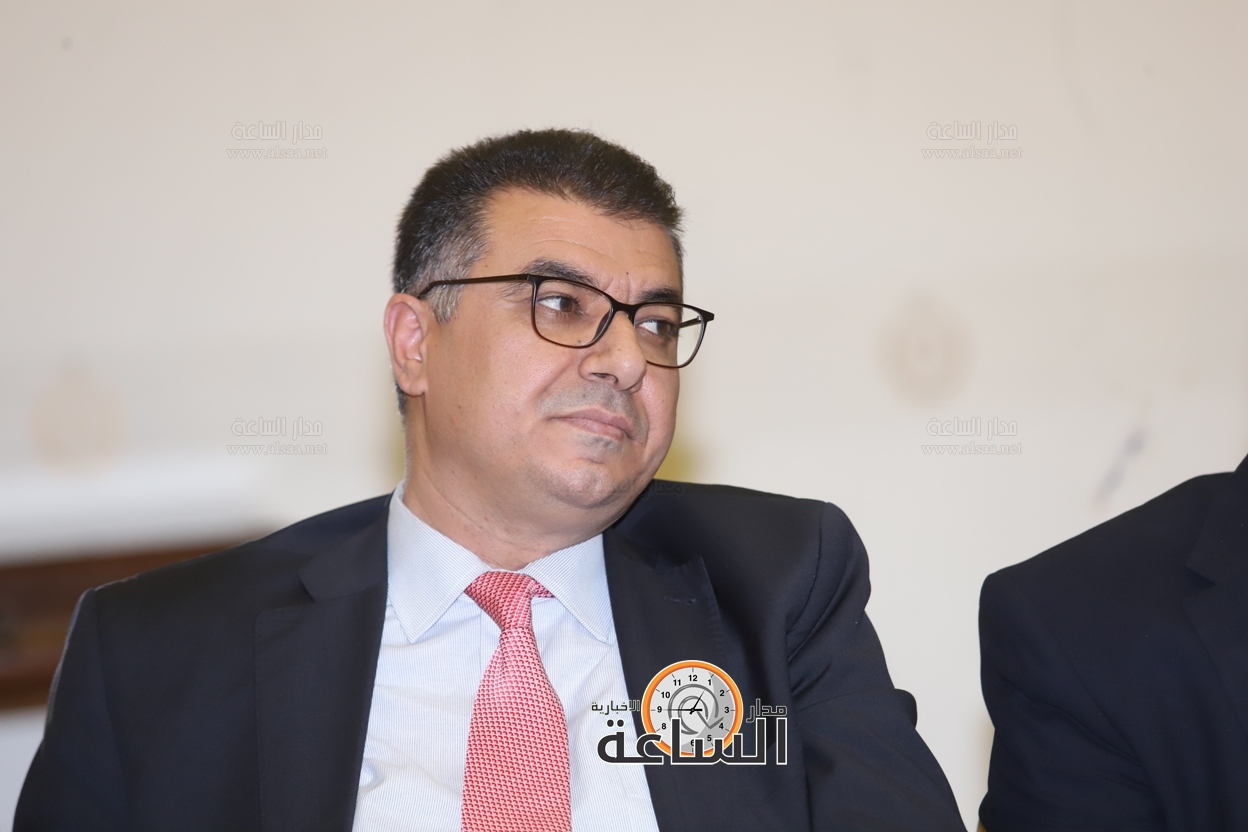 Madar Al-Saa Images 0.6997226938019288