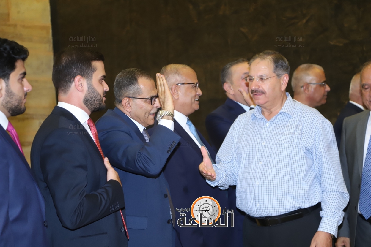 Madar Al-Saa Images 0.18245544251110646