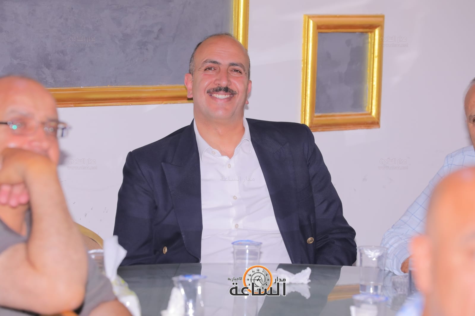 Madar Al-Saa Images 0.013303930793861274