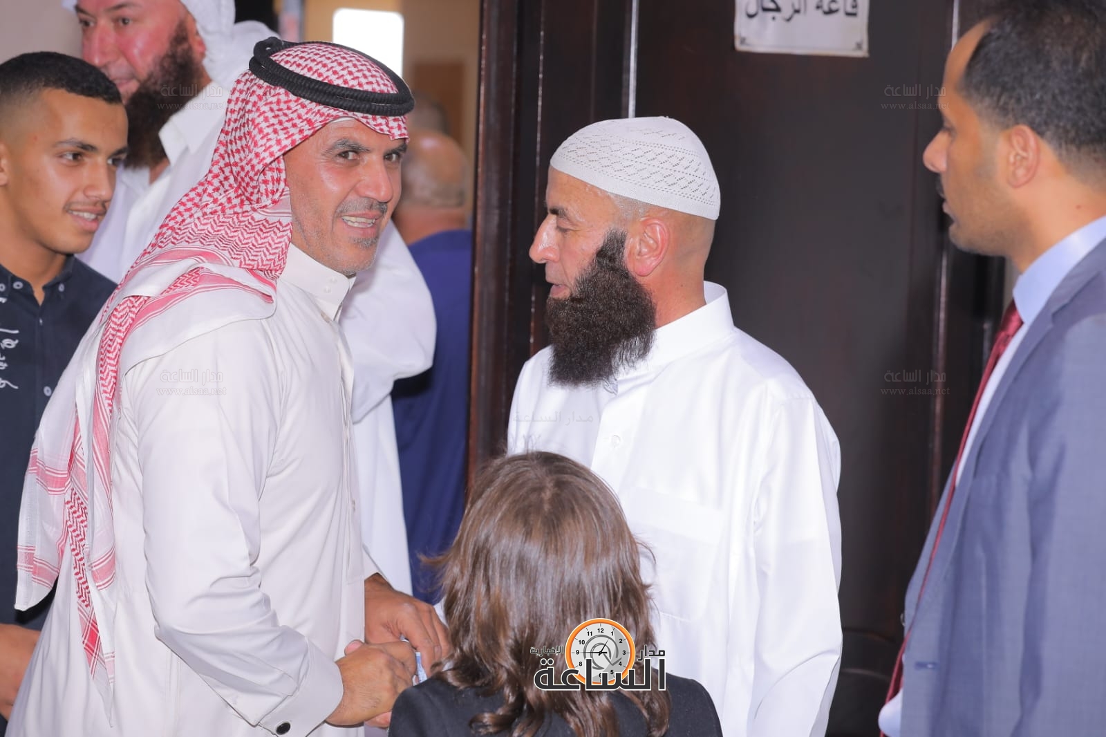 Madar Al-Saa Images 0.31077854532908533