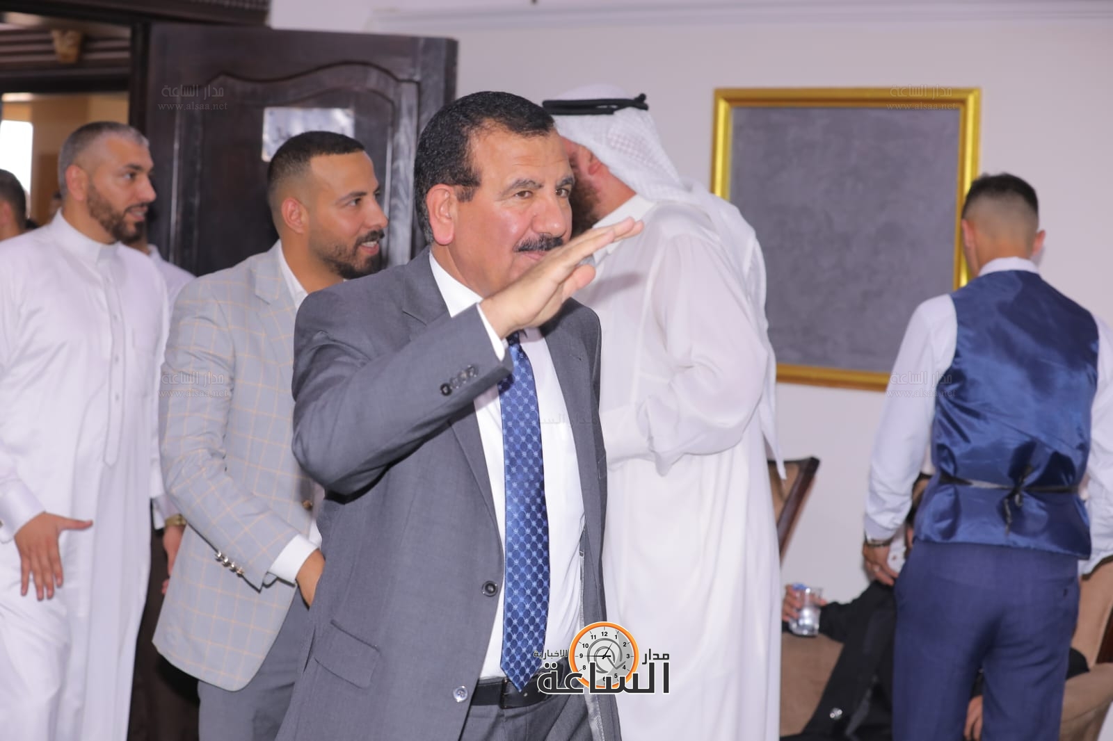 Madar Al-Saa Images 0.8397971665526895