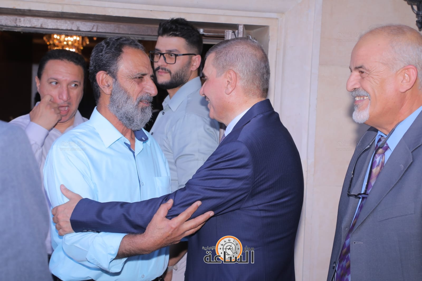 Madar Al-Saa Images 0.29643603457491174