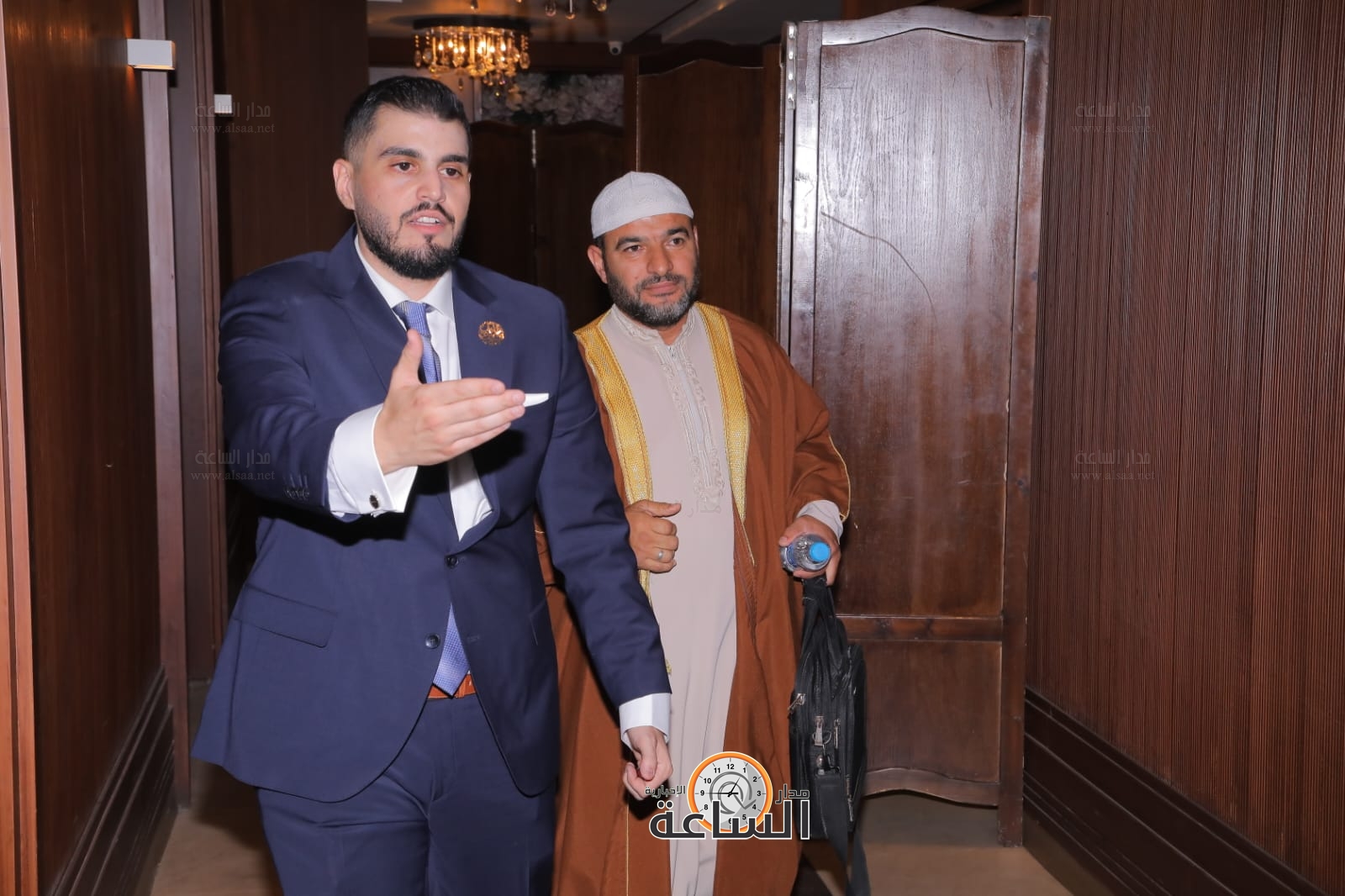 Madar Al-Saa Images 0.47056749566095424