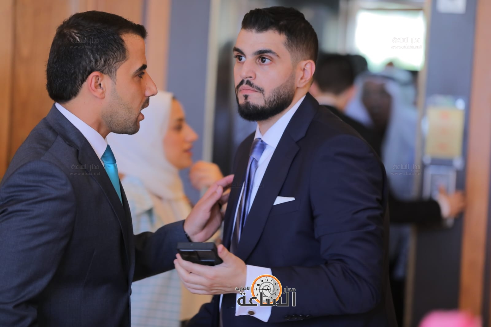 Madar Al-Saa Images 0.5719686567345883