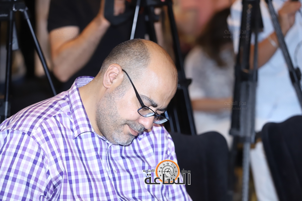 Madar Al-Saa Images 0.0613449384740381