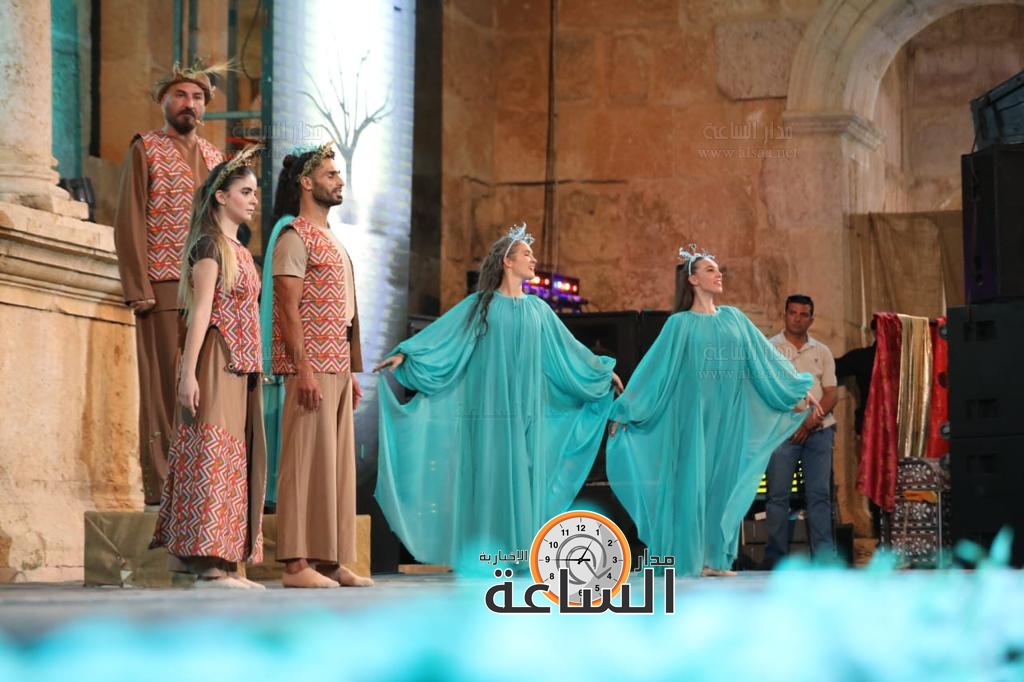 Madar Al-Saa Images 0.39007537859749375