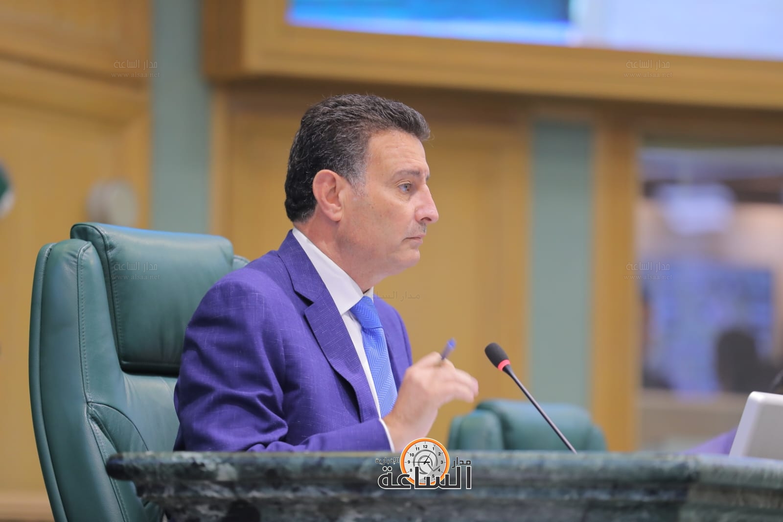 Madar Al-Saa Images 0.4058609045786459