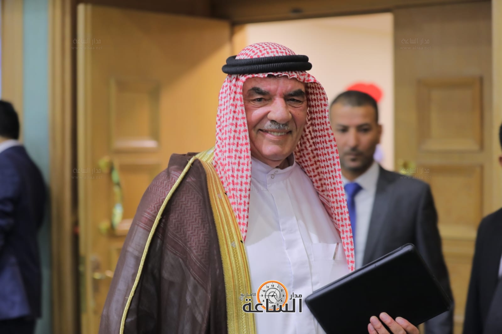 Madar Al-Saa Images 0.34690701562014925