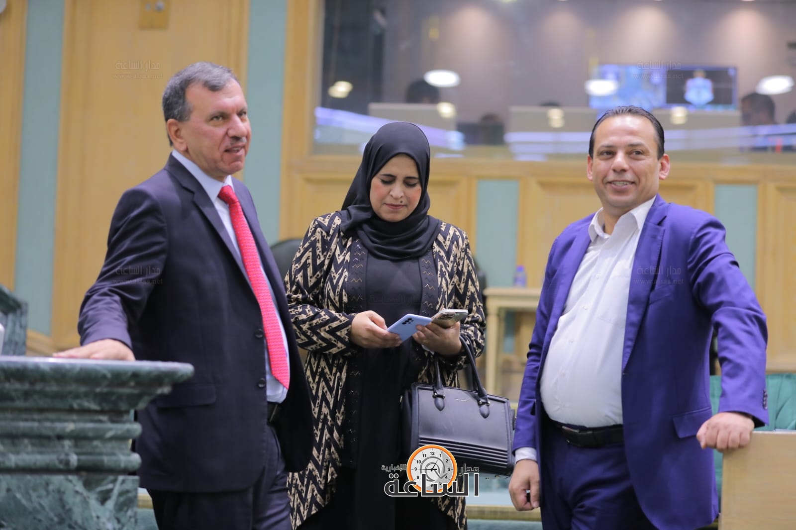 Madar Al-Saa Images 0.7422305040867021