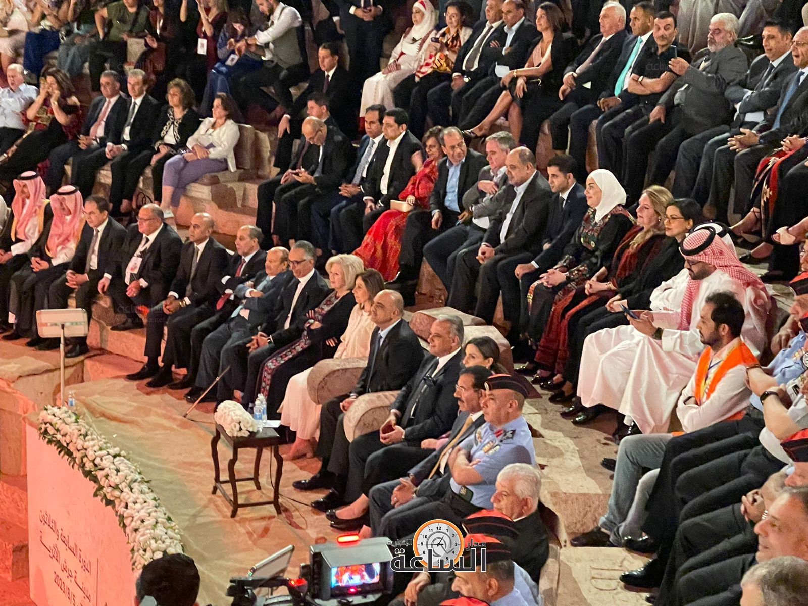 Madar Al-Saa Images 0.7595564628792584