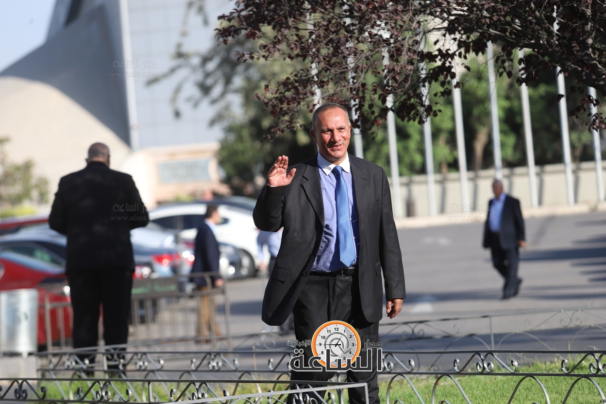 Madar Al-Saa Images 0.5098722078599556