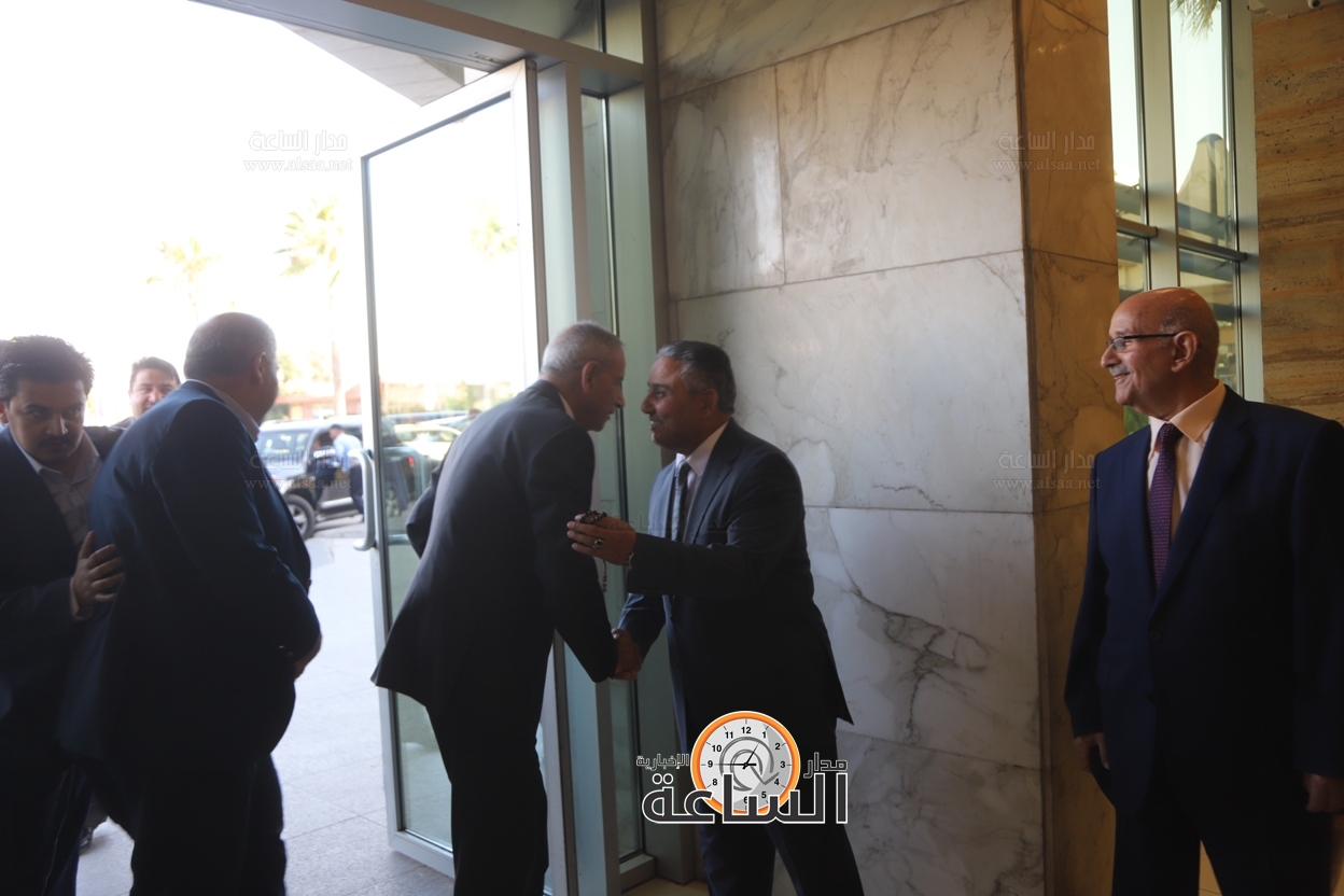 Madar Al-Saa Images 0.0712013378939591