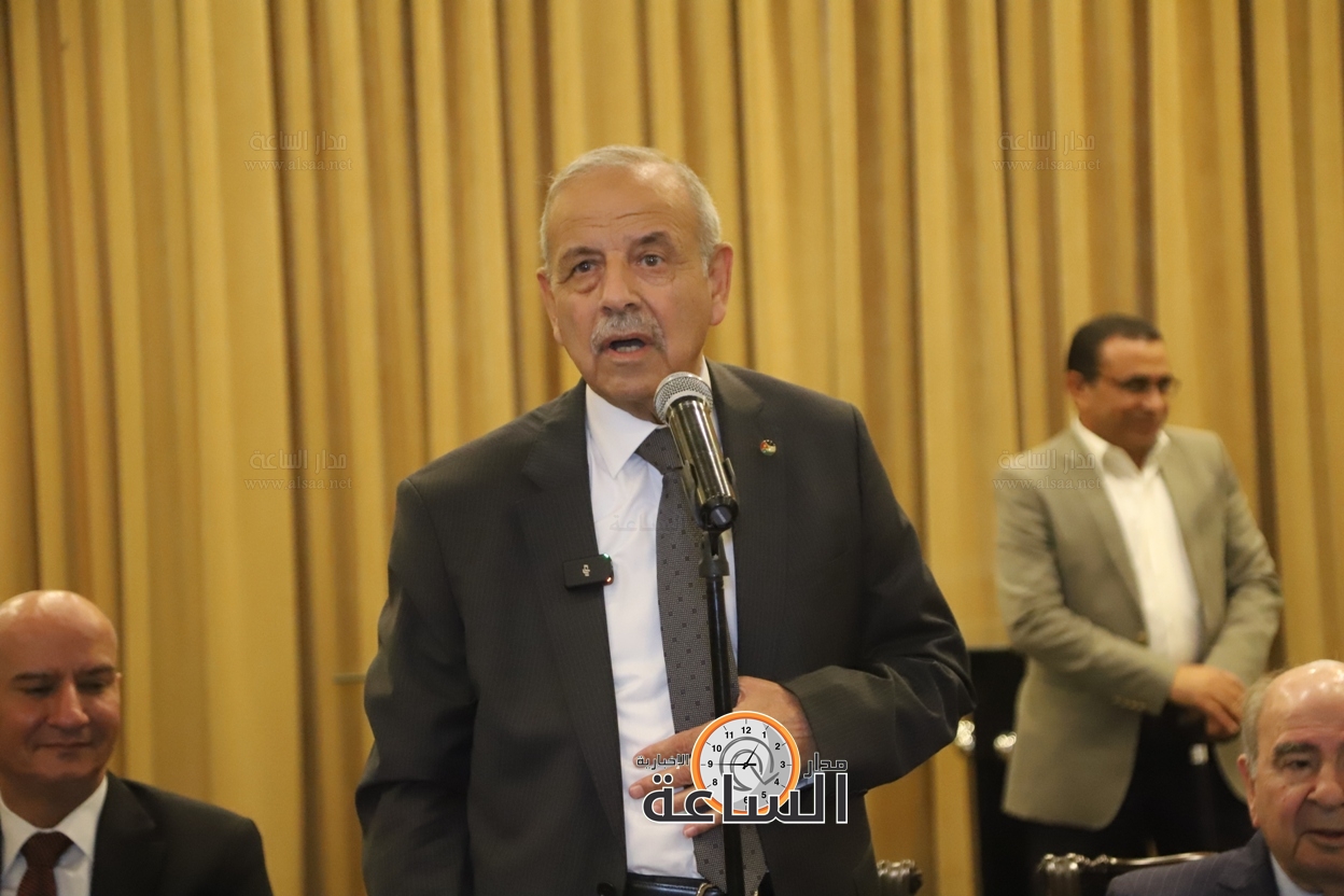 Madar Al-Saa Images 0.8082390970271895