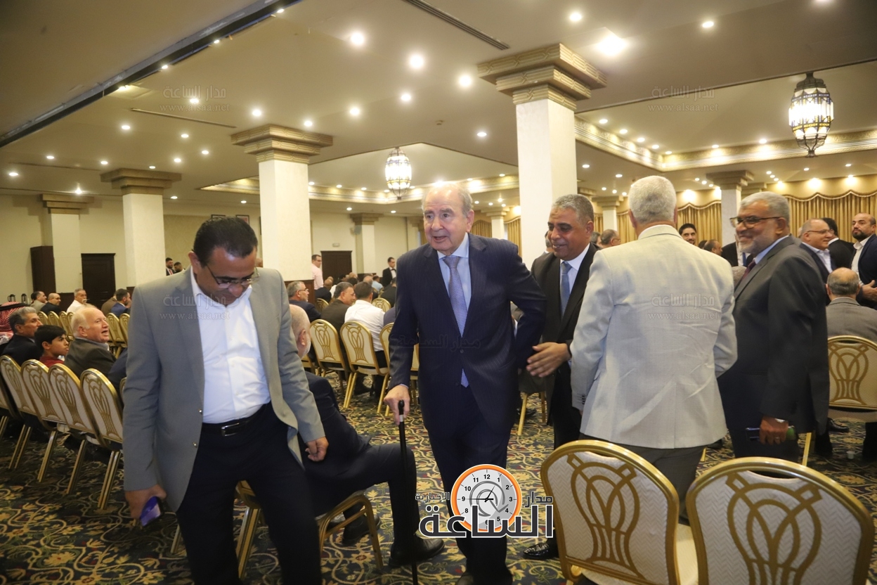 Madar Al-Saa Images 0.046062108958043746