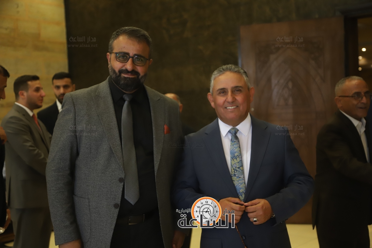 Madar Al-Saa Images 0.6543446036137011