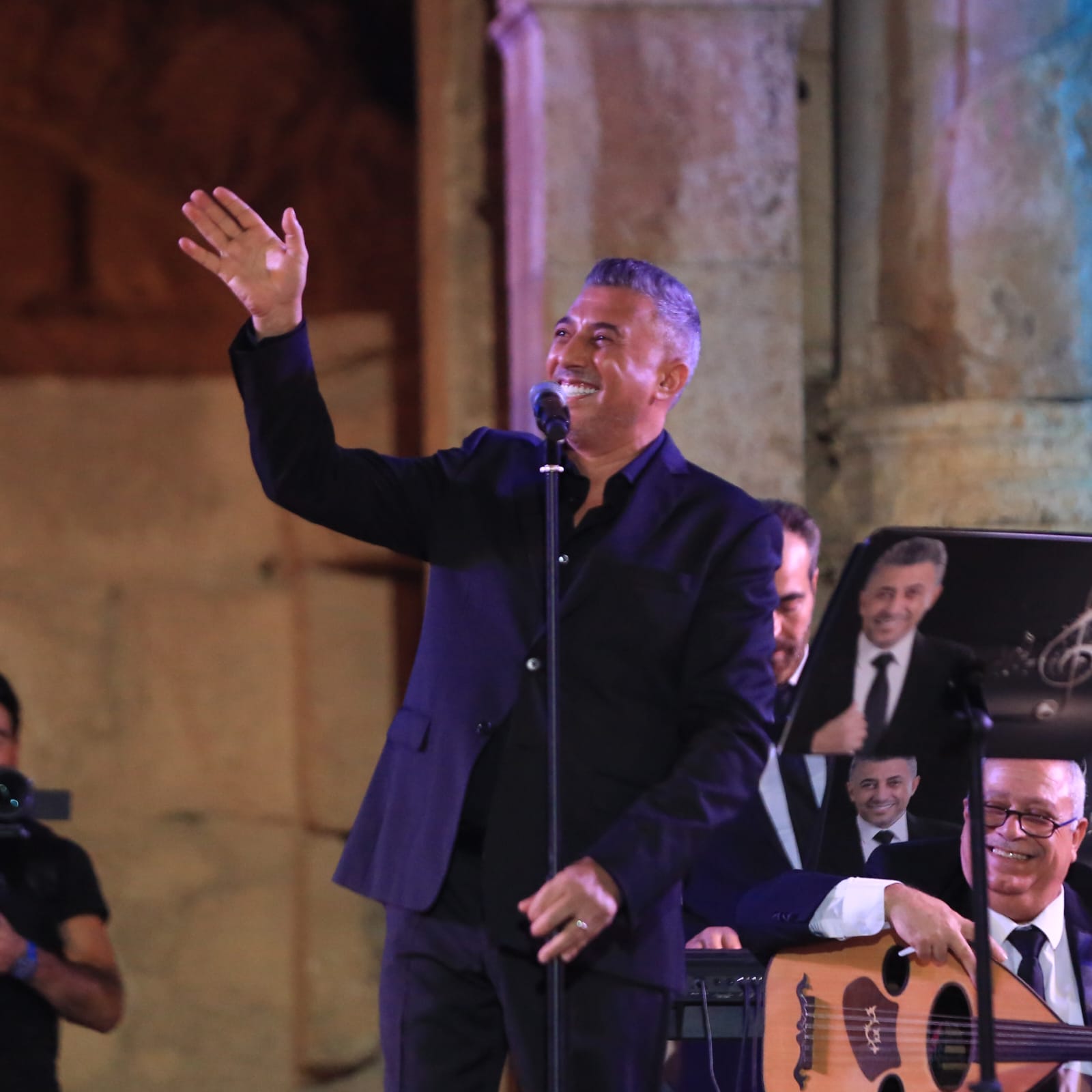 Madar Al-Saa Images 0.8683843425176679