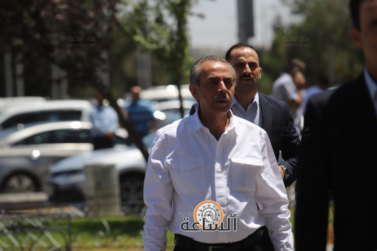 Madar Al-Saa Images 0.7523958182199229