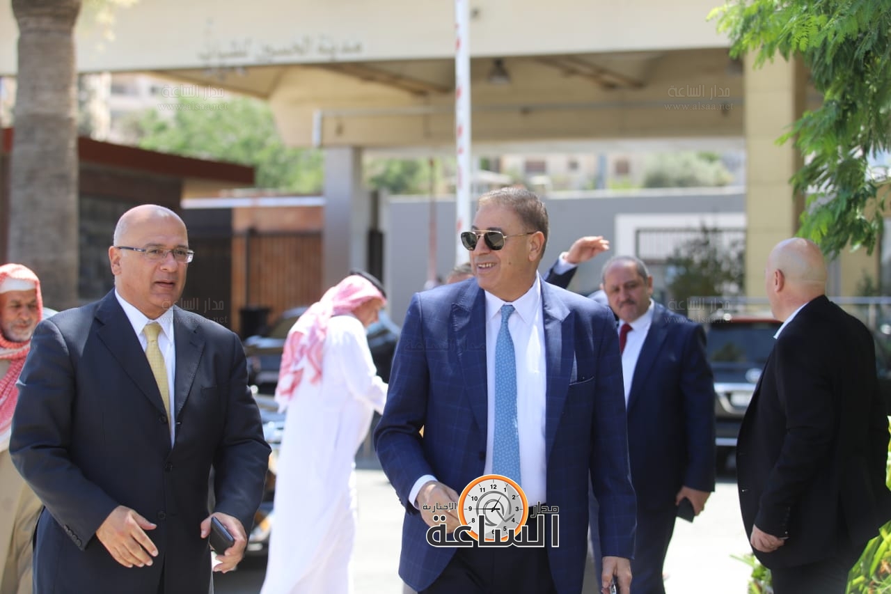 Madar Al-Saa Images 0.7270724556937462