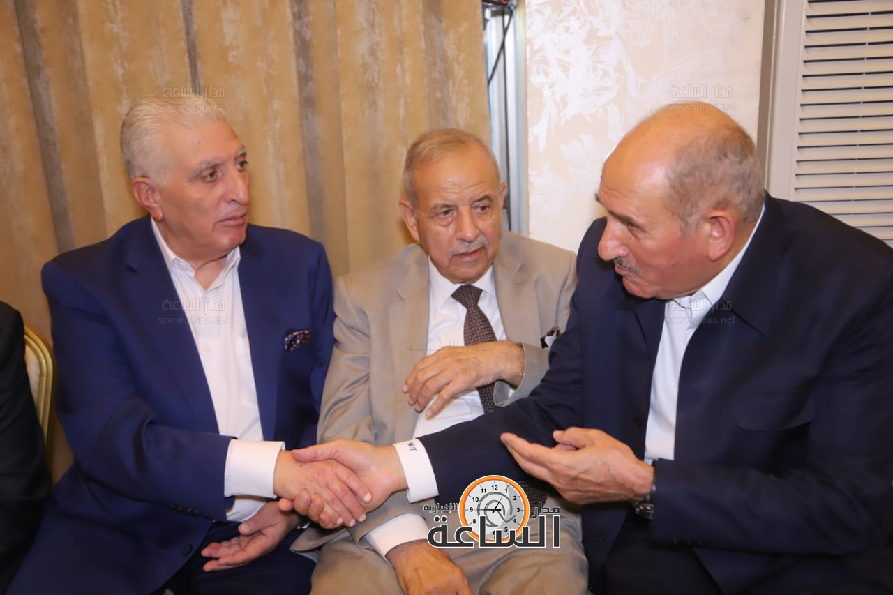 Madar Al-Saa Images 0.4284459569072807