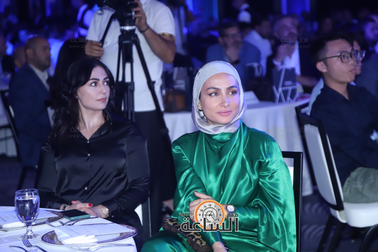 Madar Al-Saa Images 0.893164571822227