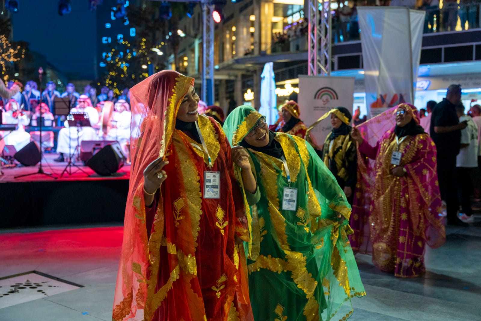 Madar Al-Saa Images 0.5437288225809676