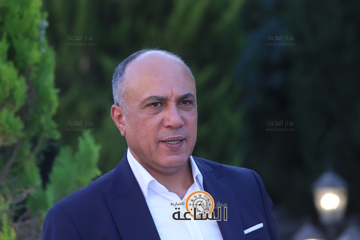 Madar Al-Saa Images 0.9136004258873214