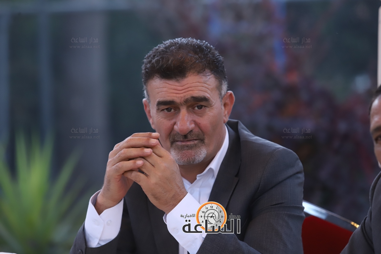 Madar Al-Saa Images 0.8992183773250633