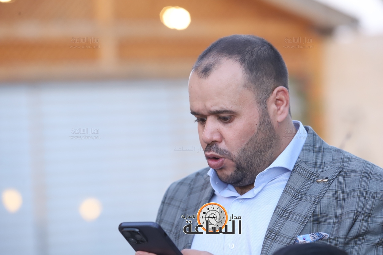 Madar Al-Saa Images 0.4918923598463124