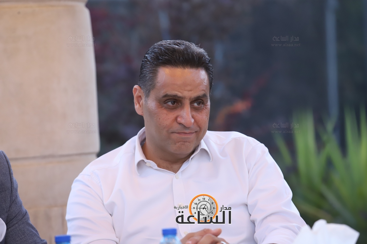 Madar Al-Saa Images 0.26570376839156296