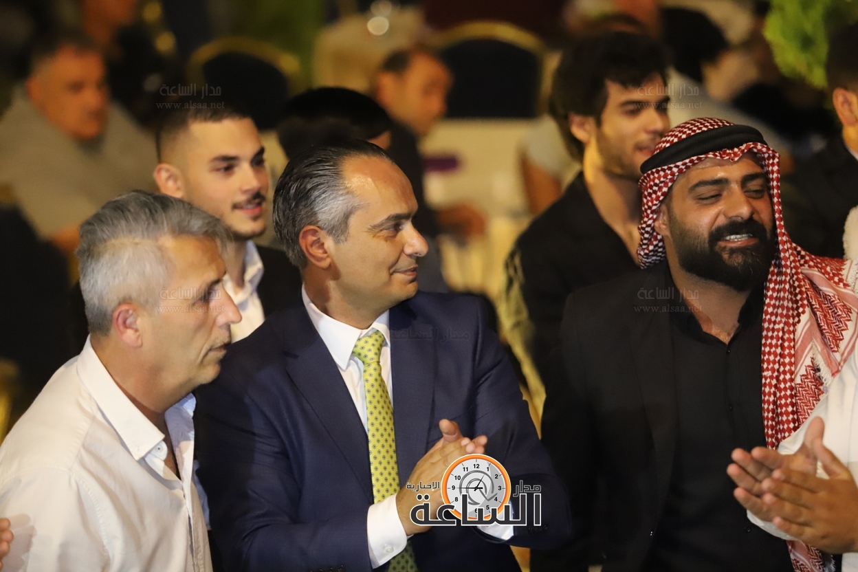 Madar Al-Saa Images 0.3369516383813027