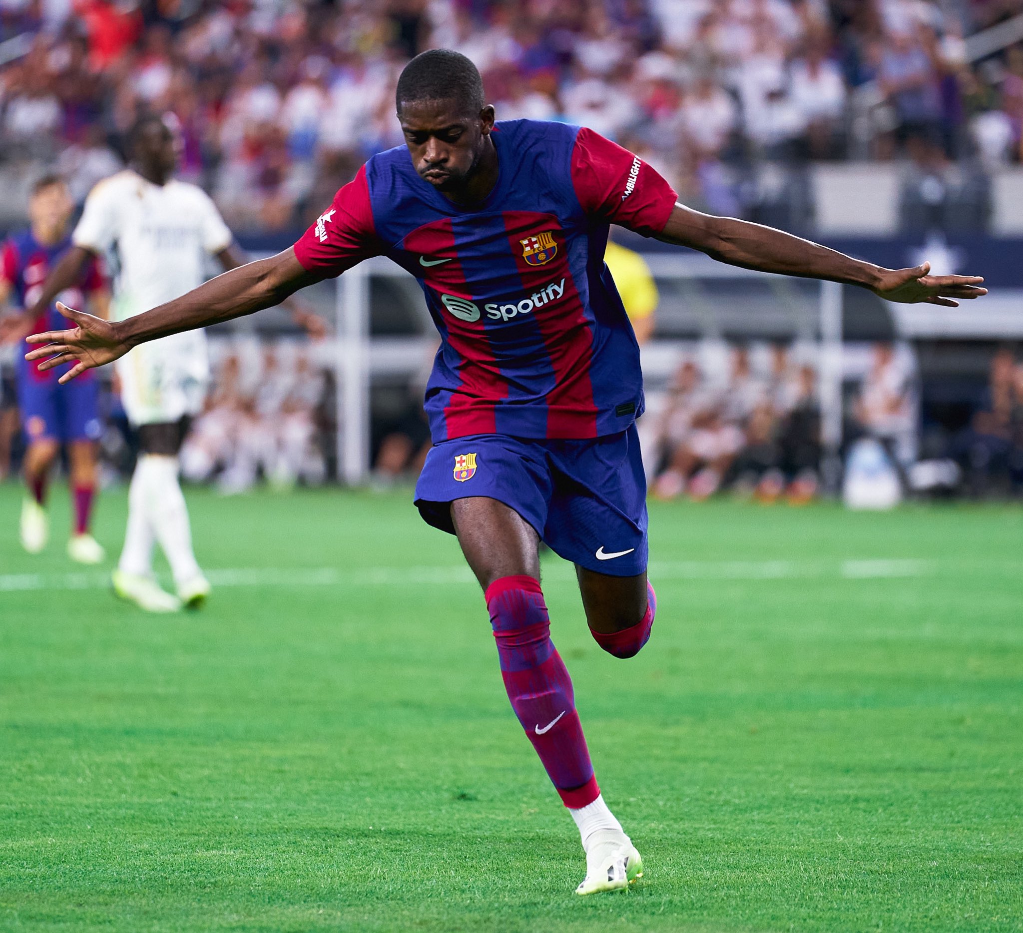 Madar Al-Saa Images 0.442176569332434