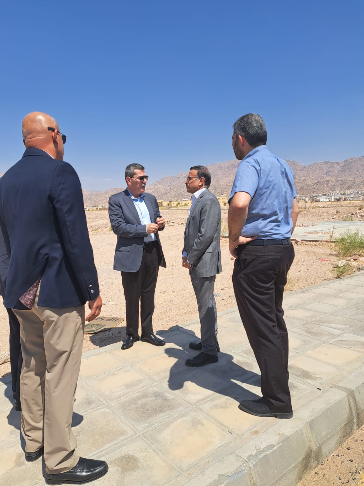 Madar Al-Saa Images 0.2781213489741423