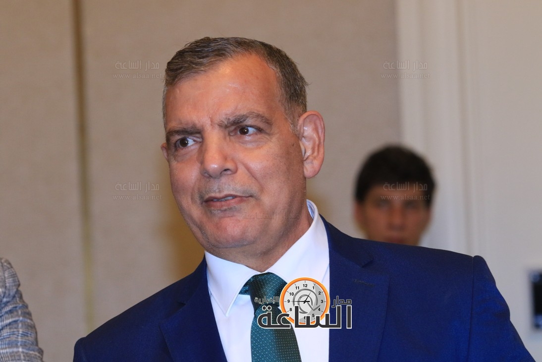 Madar Al-Saa Images 0.1299186499866749