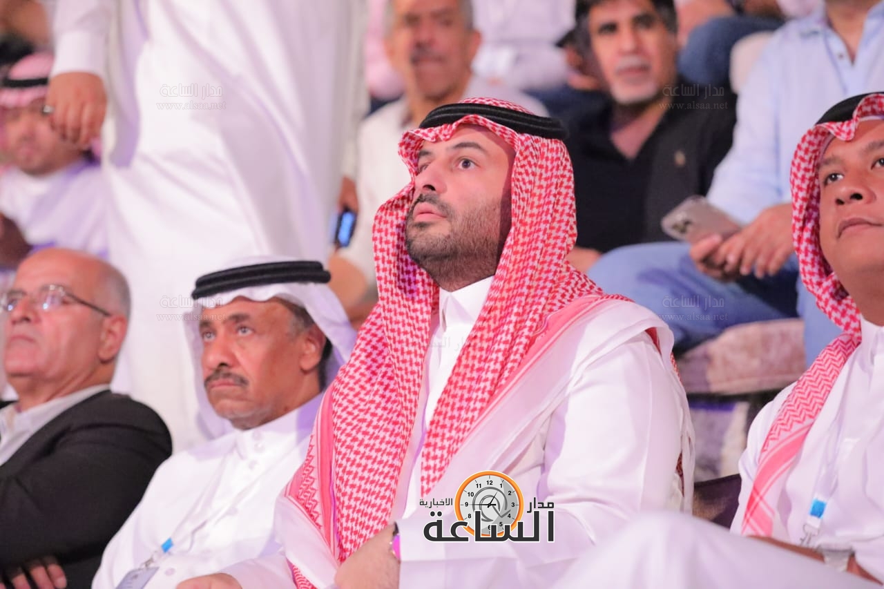 Madar Al-Saa Images 0.4907385296067823