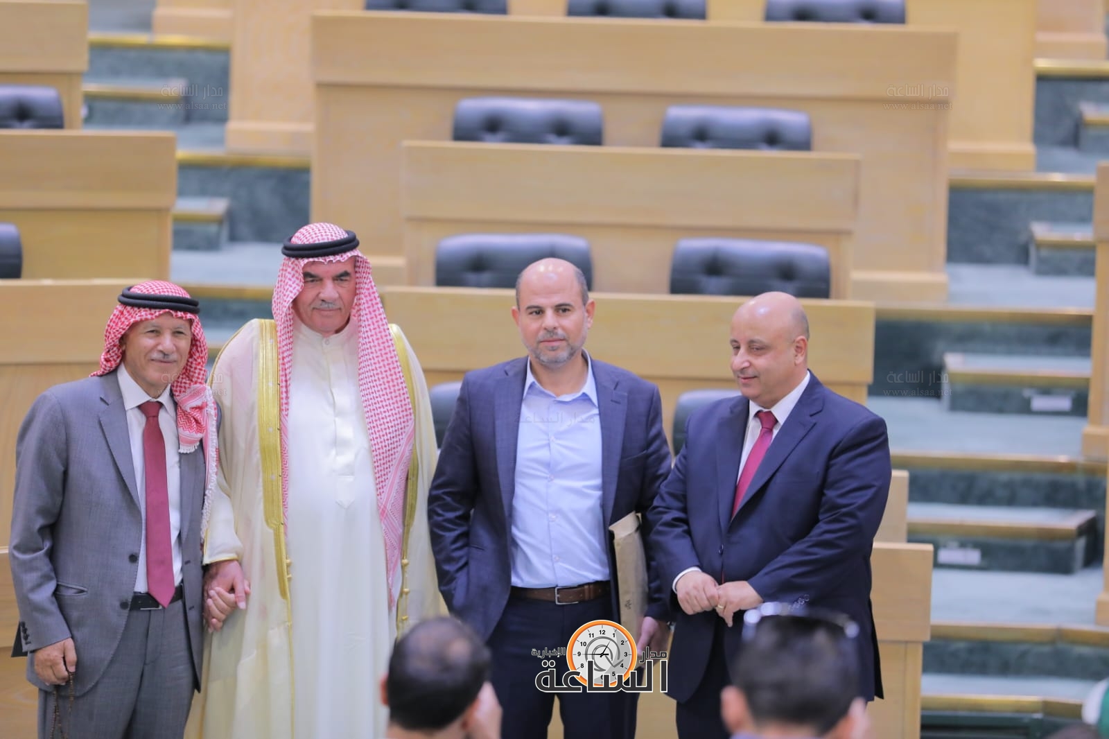 Madar Al-Saa Images 0.6412889918274303