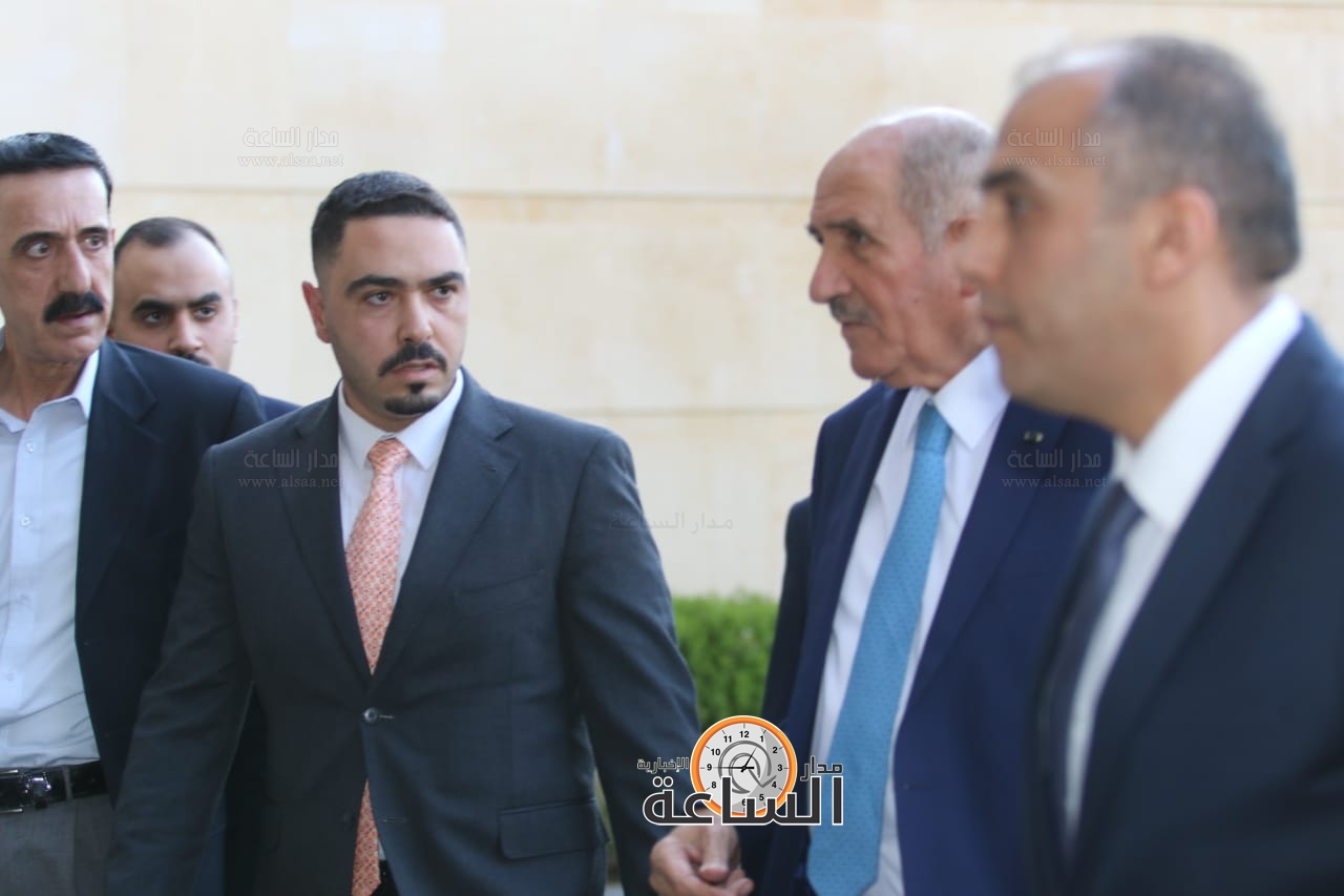 Madar Al-Saa Images 0.6853064734422845