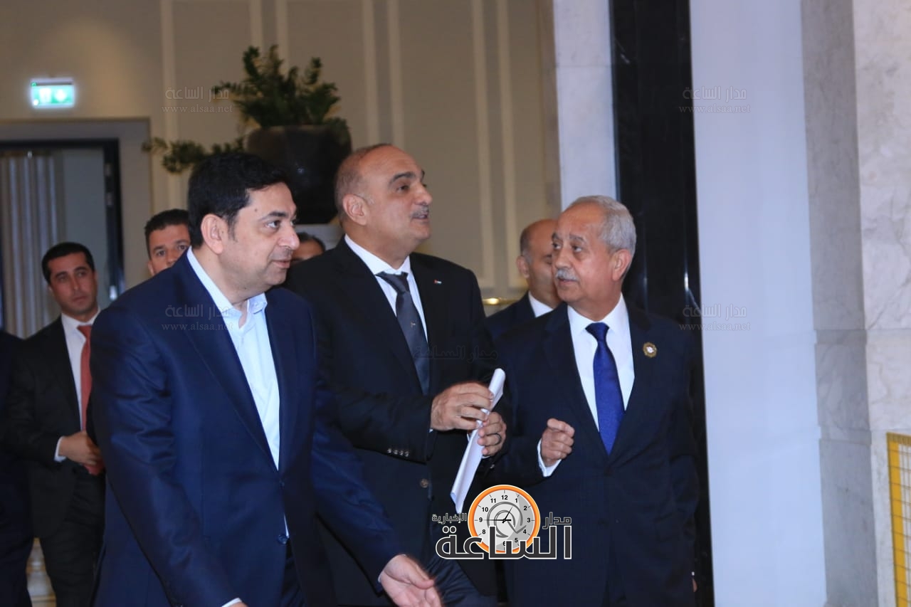 Madar Al-Saa Images 0.4611114804231544