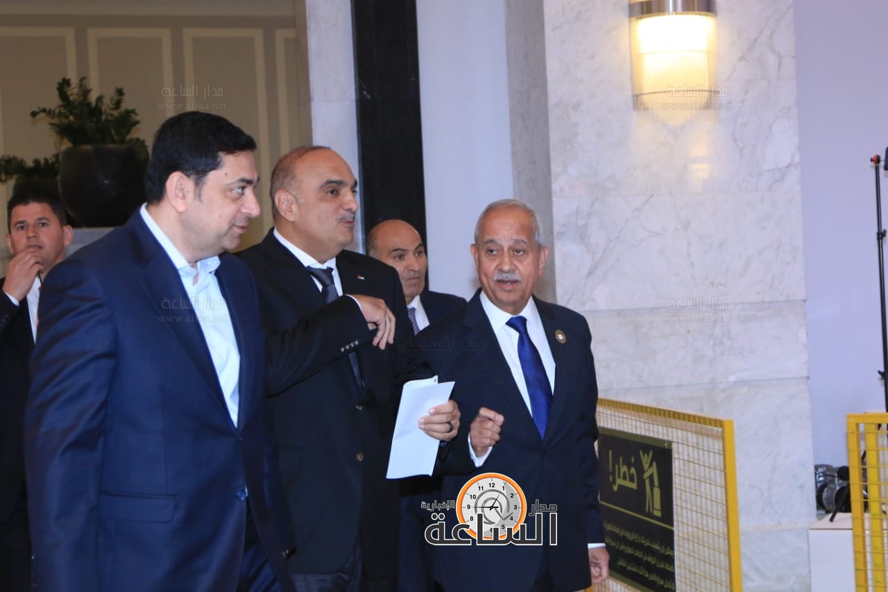 Madar Al-Saa Images 0.0732313279967538