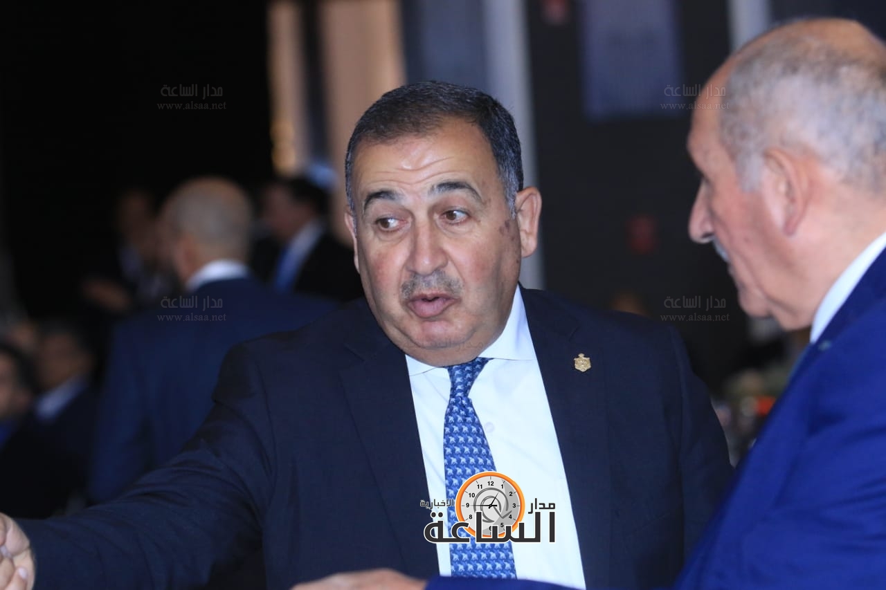 Madar Al-Saa Images 0.5197857090863129