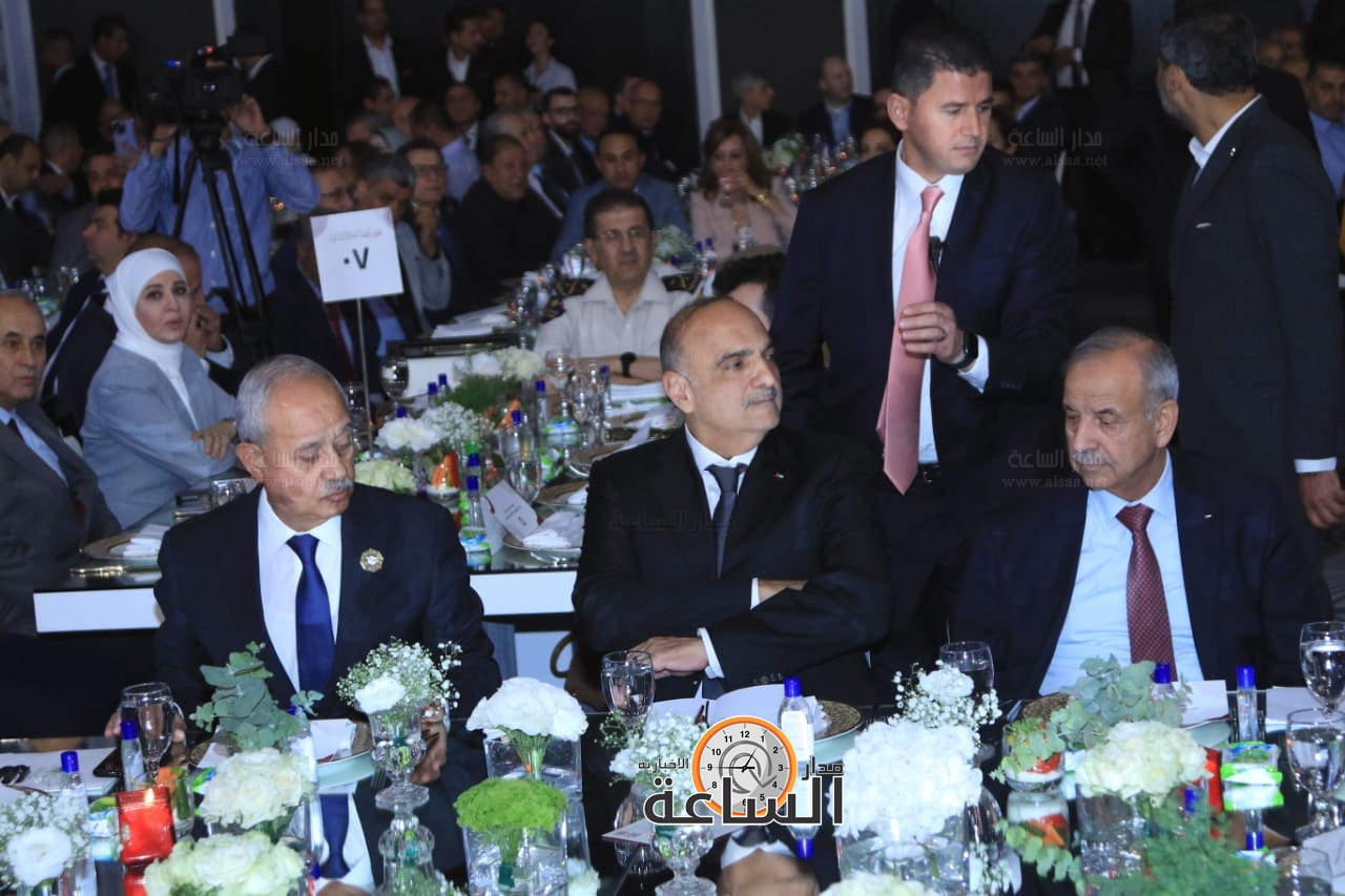 Madar Al-Saa Images 0.055949081505624276