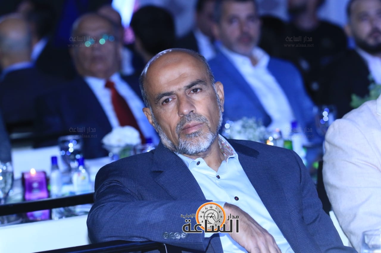 Madar Al-Saa Images 0.889613354461644