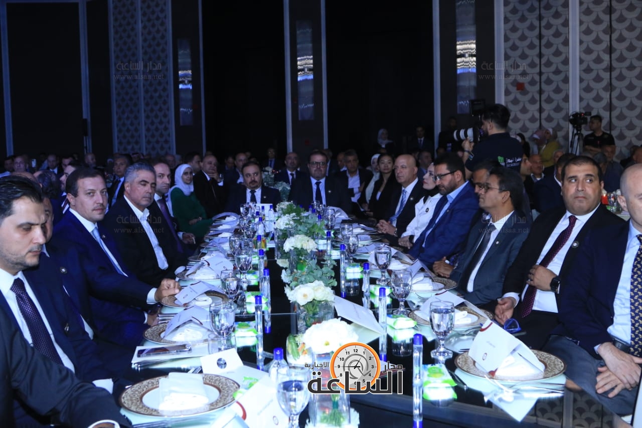 Madar Al-Saa Images 0.729849677840853