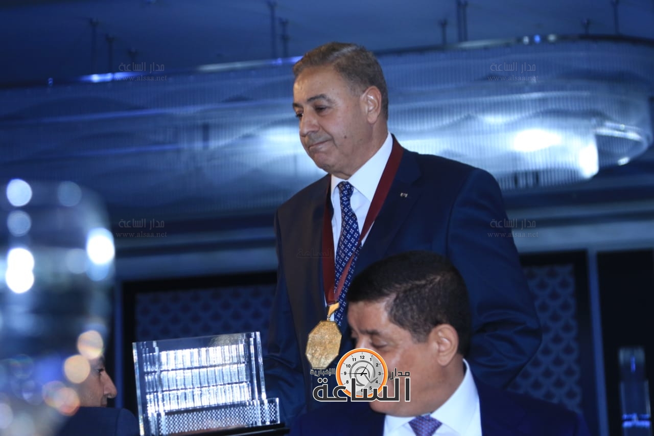 Madar Al-Saa Images 0.6826412736618506