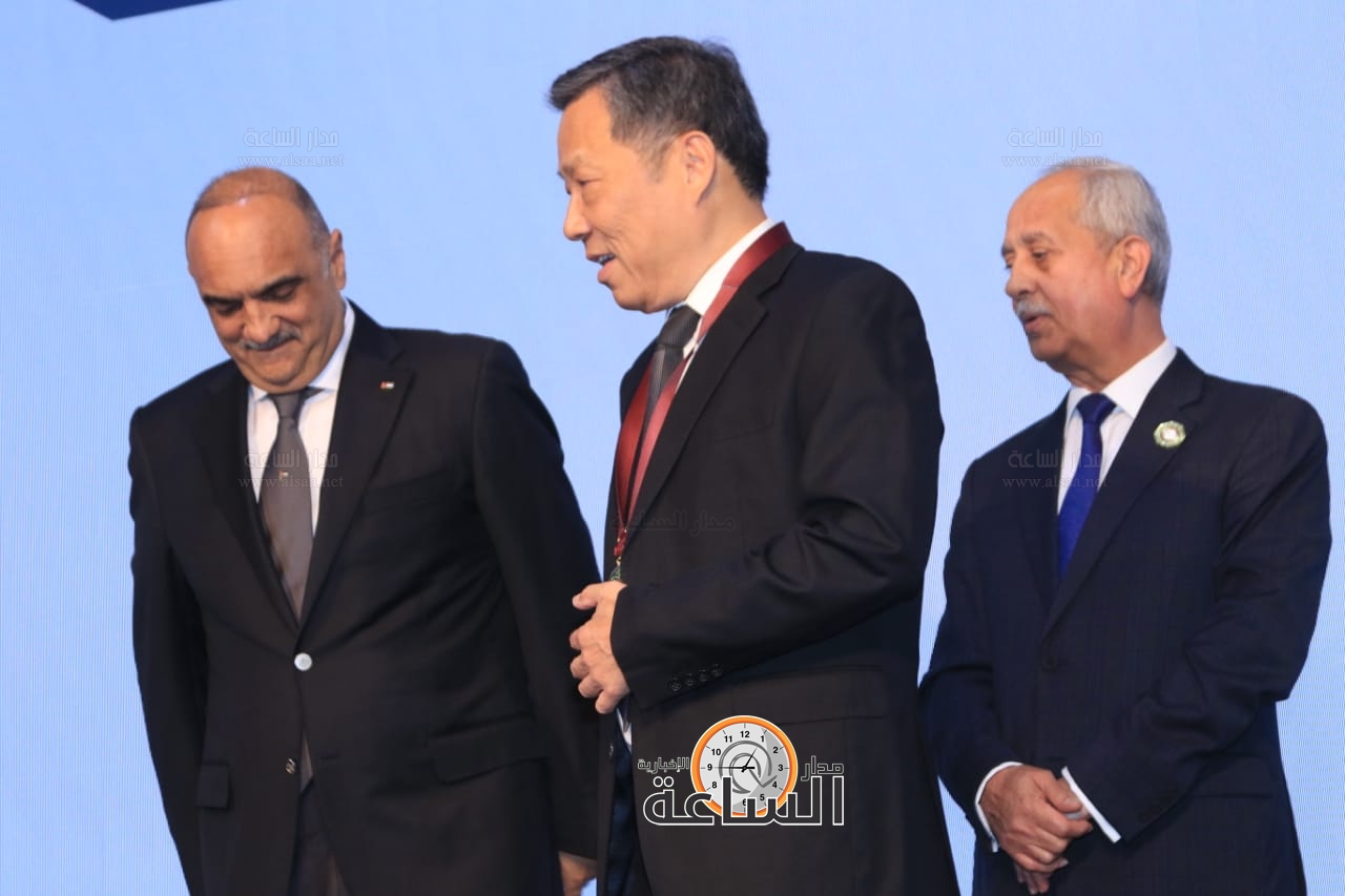 Madar Al-Saa Images 0.13780461874209582