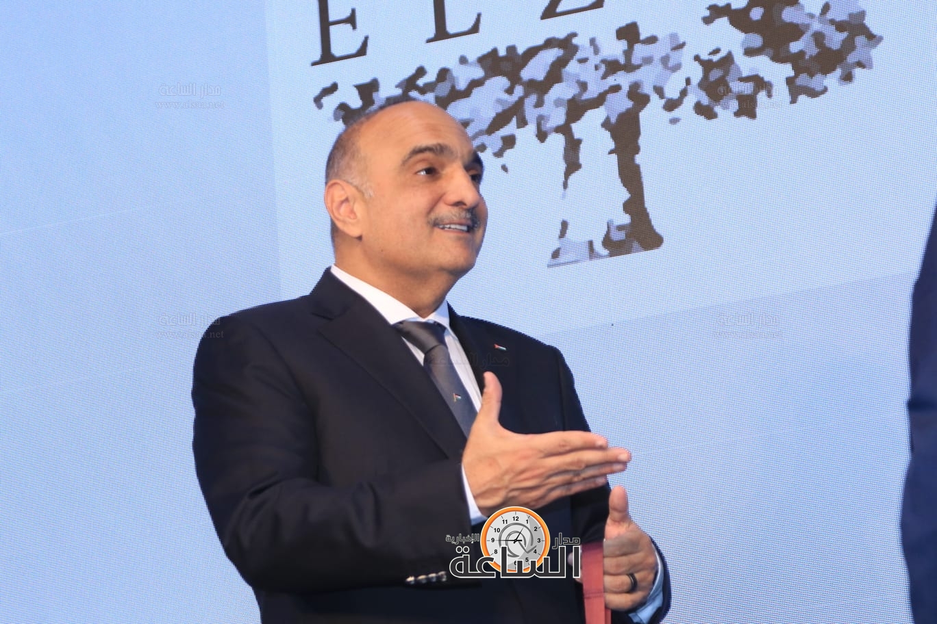 Madar Al-Saa Images 0.3888401246778297