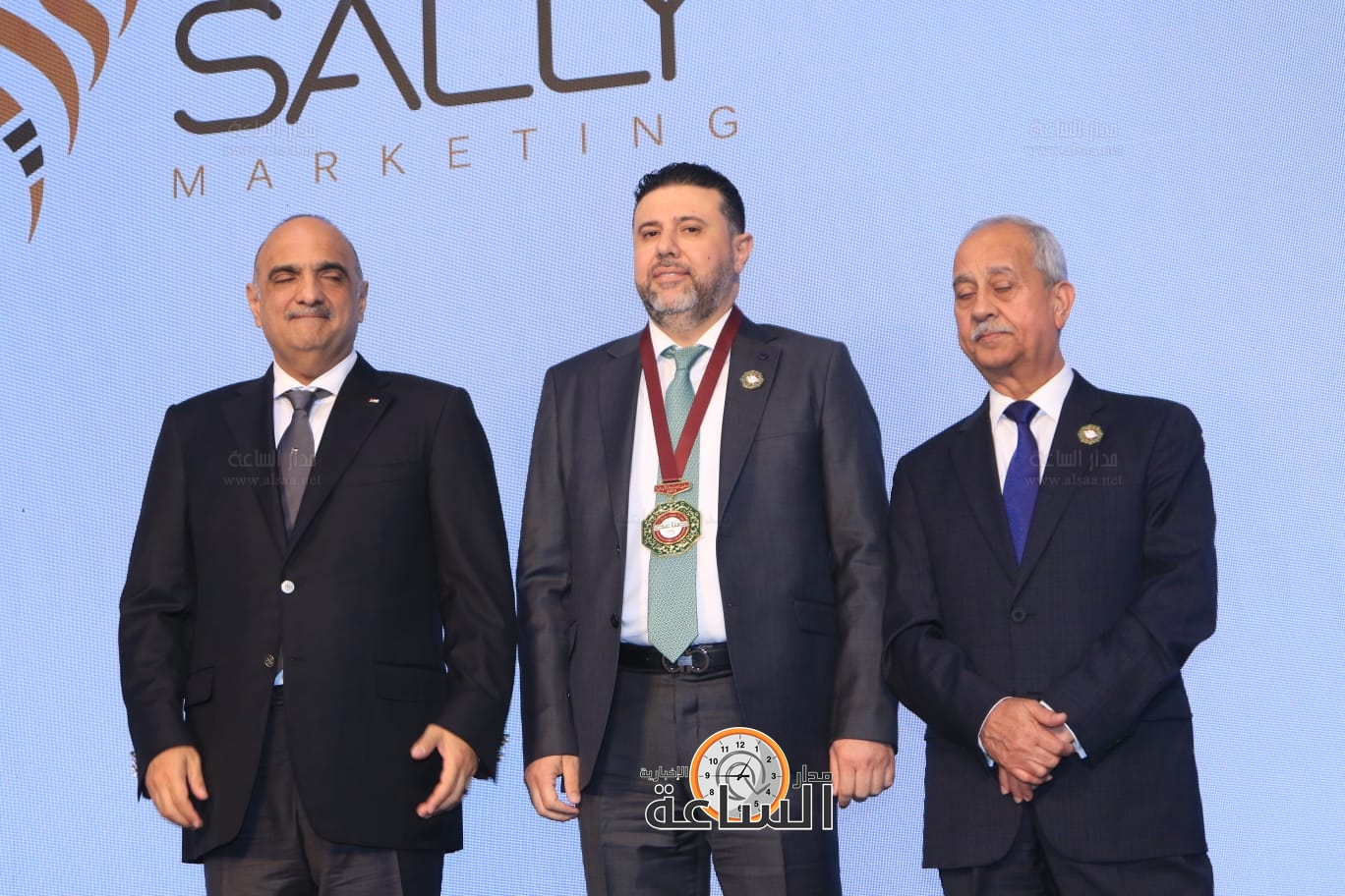 Madar Al-Saa Images 0.7117537109166141